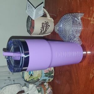 Dunkin' Donuts 32oz Insulated Tumbler 2024
